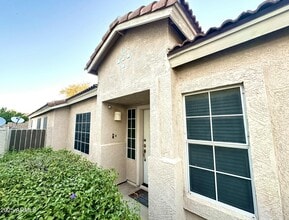 4256 E Chaparosa Way in Cave Creek, AZ - Building Photo - Building Photo