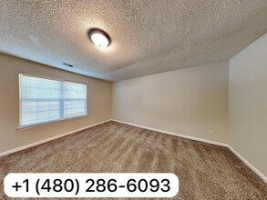 4607 Ravenwood Pl in Union City, GA - Building Photo - Building Photo