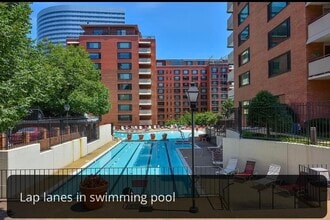 1011 Arlington Blvd, Unit 710 in Arlington, VA - Building Photo - Building Photo