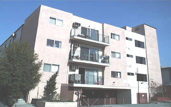 123 N Mariposa Ave in Los Angeles, CA - Building Photo - Building Photo