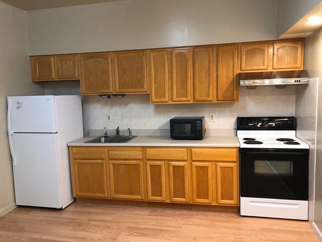 1302 South St, Unit 1