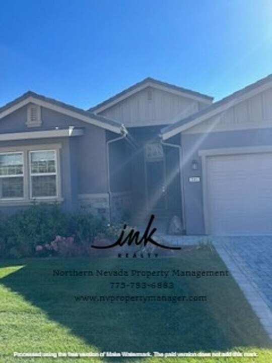 2905 Matterhorn Dr in Carson City, NV - Building Photo