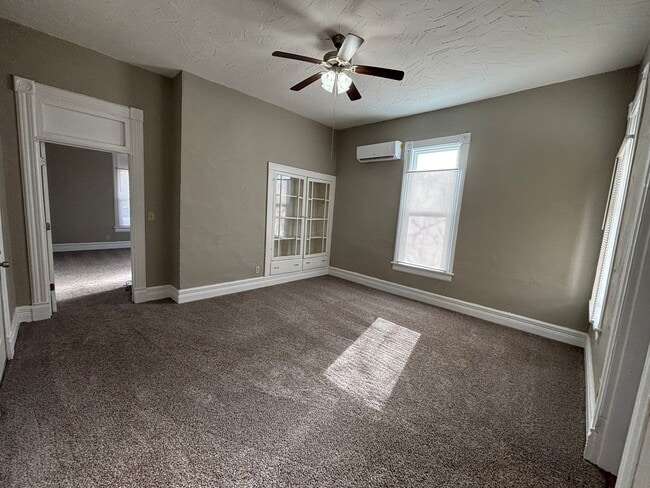 property at 1023-1025 N Campbell Ave