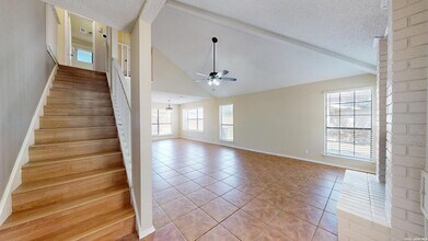 2210 Muddy Peak Dr in San Antonio, TX - Building Photo - Building Photo