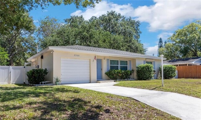 2368 Cecelia Ln
