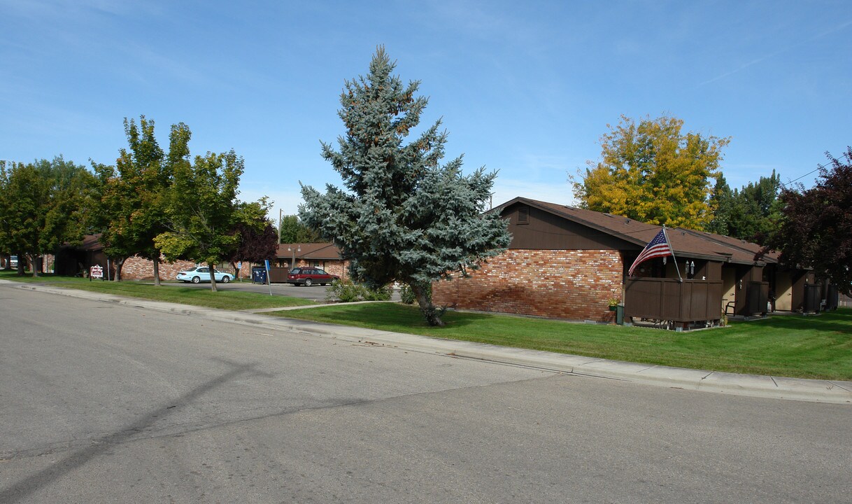 LEISURE VILLAGE X in Middleton, ID - Foto de edificio
