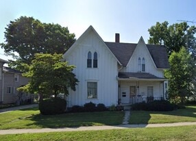 40 Norwood Ave, Unit A in Norwalk, OH - Building Photo