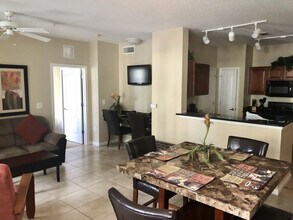 5251 Cane Island Loop in Kissimmee, FL - Building Photo - Building Photo