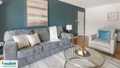 6220 Springhill Dr in Greenbelt, MD - Foto de edificio - Building Photo