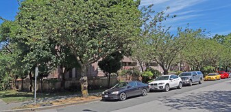 Kensington Apartments in Vancouver, BC - Building Photo