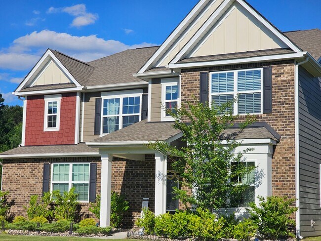 property at 1205 Gramercy Dr