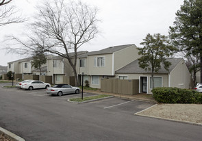 Village of Sycamore Ridge Apartments