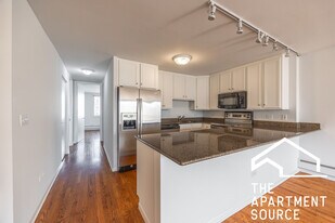 1344 N Dearborn St in Chicago, IL - Building Photo