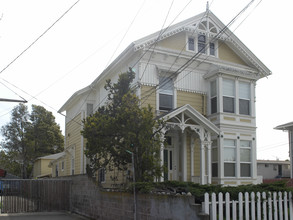 1520 Willow St in Alameda, CA - Building Photo - Building Photo