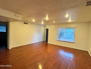 4819 S Kachina Dr in Tempe, AZ - Building Photo - Building Photo