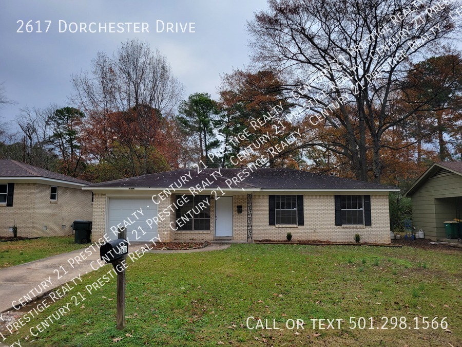 2617 Dorchester Dr in Little Rock, AR - Building Photo