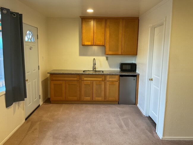 2633 Bal Harbor Ln in Hayward, CA - Building Photo - Building Photo