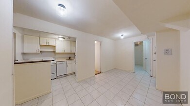 286 W End Ave in New York, NY - Building Photo - Building Photo