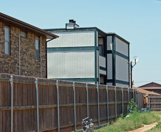 7405 Avenue X in Lubbock, TX - Building Photo - Building Photo