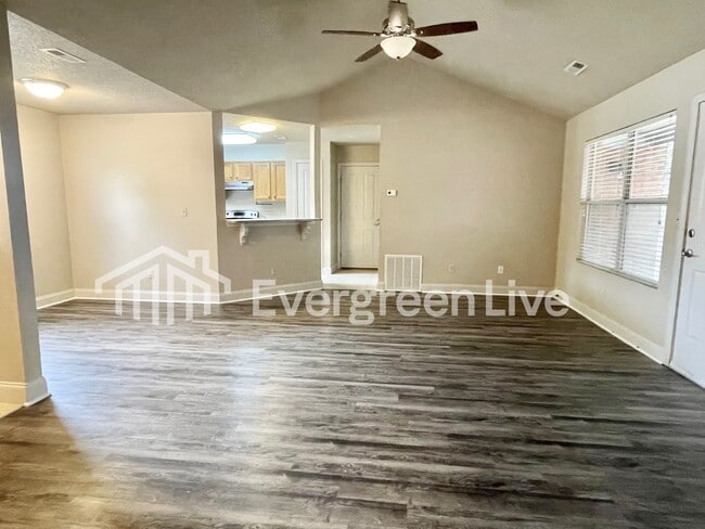 114 Viola Ct in Raeford, NC - Building Photo - Building Photo