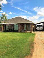 5513 122nd Street in Lubbock, TX - Building Photo