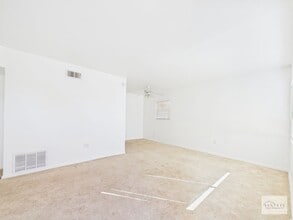 1317 Declovina St in Santa Fe, NM - Building Photo - Building Photo