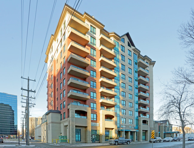 Meridian Suites in Edmonton, AB - Building Photo - Building Photo