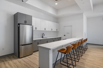 The Parkline in Los Angeles, CA - Foto de edificio - Building Photo