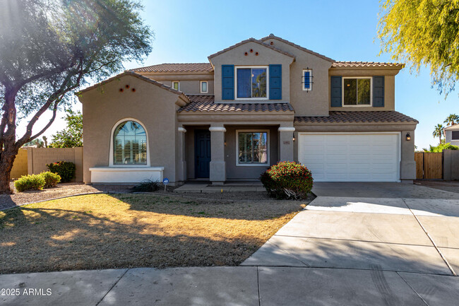 1481 E Lark St in Gilbert, AZ - Building Photo - Building Photo