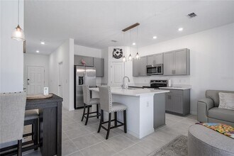 5953 Whetstone Ct in Palmetto, FL - Building Photo - Building Photo