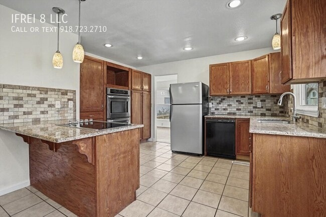 property at 3802 S Allegheny Ave