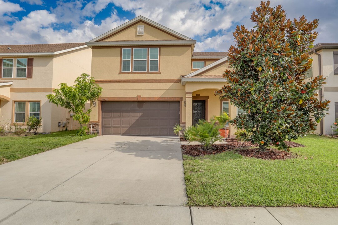 14228 Waterford Creek Blvd in Orlando, FL - Building Photo