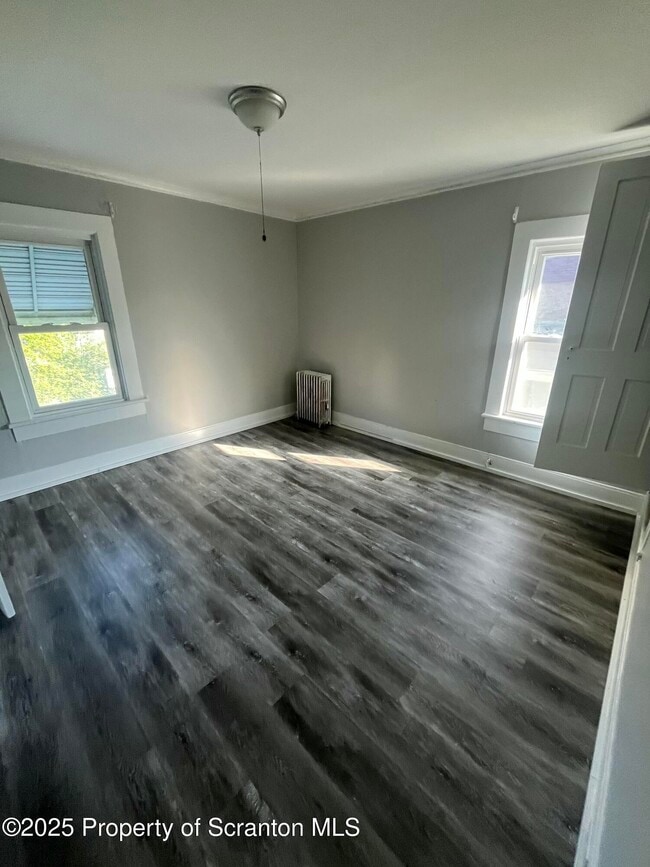 613 13th Ave in Scranton, PA - Building Photo - Building Photo
