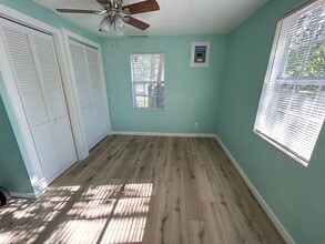 1104 N Mill St in Bowie, TX - Building Photo - Building Photo
