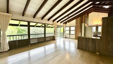 1311 Maleko St in Kailua, HI - Building Photo - Building Photo