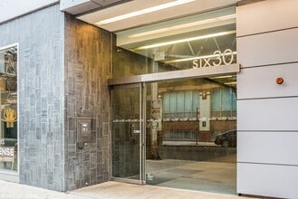 630 N Franklin St, Unit 501 in Chicago, IL - Foto de edificio - Building Photo