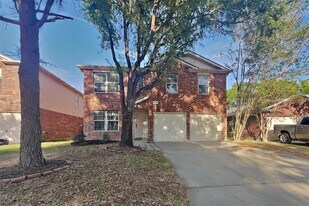 10210 E Summit Canyon Dr in Houston, TX - Building Photo