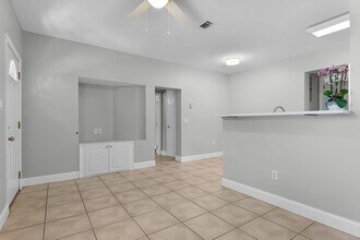 607 S Clayton St in Mount Dora, FL - Building Photo - Building Photo