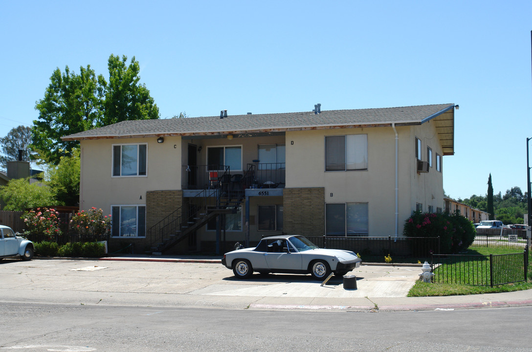 6551 Ming Way in Citrus Heights, CA - Building Photo