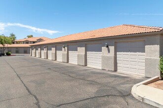 Shadow Pointe in Chandler, AZ - Building Photo - Building Photo