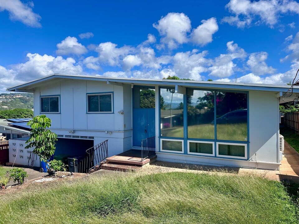 4314 Punihi St in Honolulu, HI - Building Photo