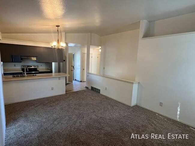 535 Prestonwood Dr in Colorado Springs, CO - Building Photo - Building Photo