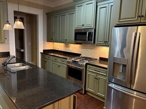 108 Jamestowne Way in Thomasville, GA - Building Photo - Building Photo