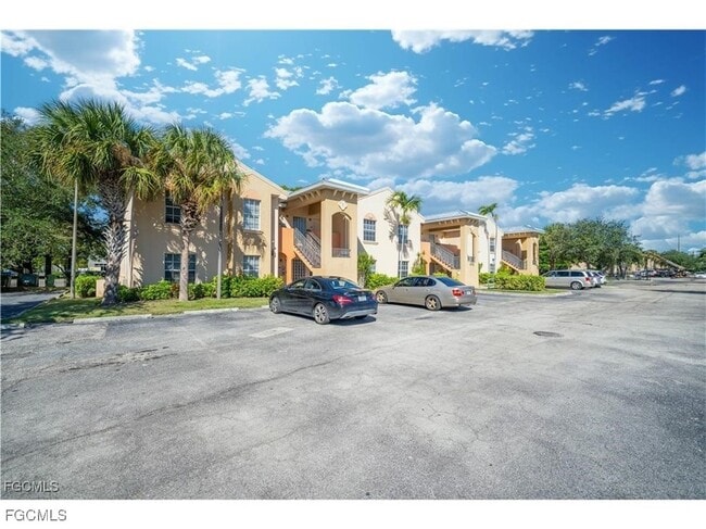 4110 Castilla Circle in Ft. Myers, FL - Building Photo - Building Photo