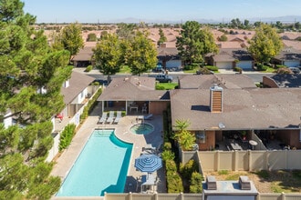 Countryside Villas in Hesperia, CA - Building Photo - Building Photo