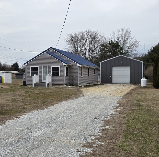 23118 Argos Corner Rd in Milford, DE - Foto de edificio - Building Photo