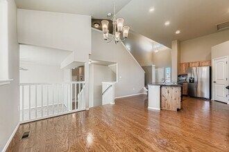 1845 Sunset Vista Dr in Windsor, CO - Foto de edificio - Building Photo