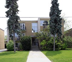 35 Fraserwood Ave Apartments