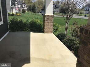 24903 Dahlia Manor Pl in Aldie, VA - Building Photo - Building Photo