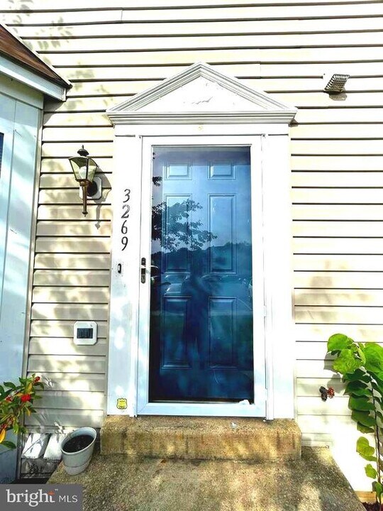 3269 Halcyon Ct in Ellicott City, MD - Building Photo